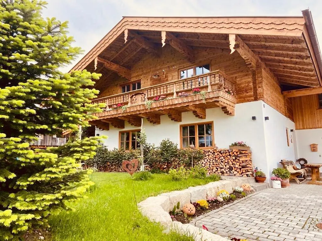 Chalet Hochgern Staudach-Egerndach 0*,